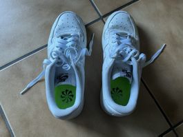 BASKETS « NIKE AIR FORCE I » - Pointure 38